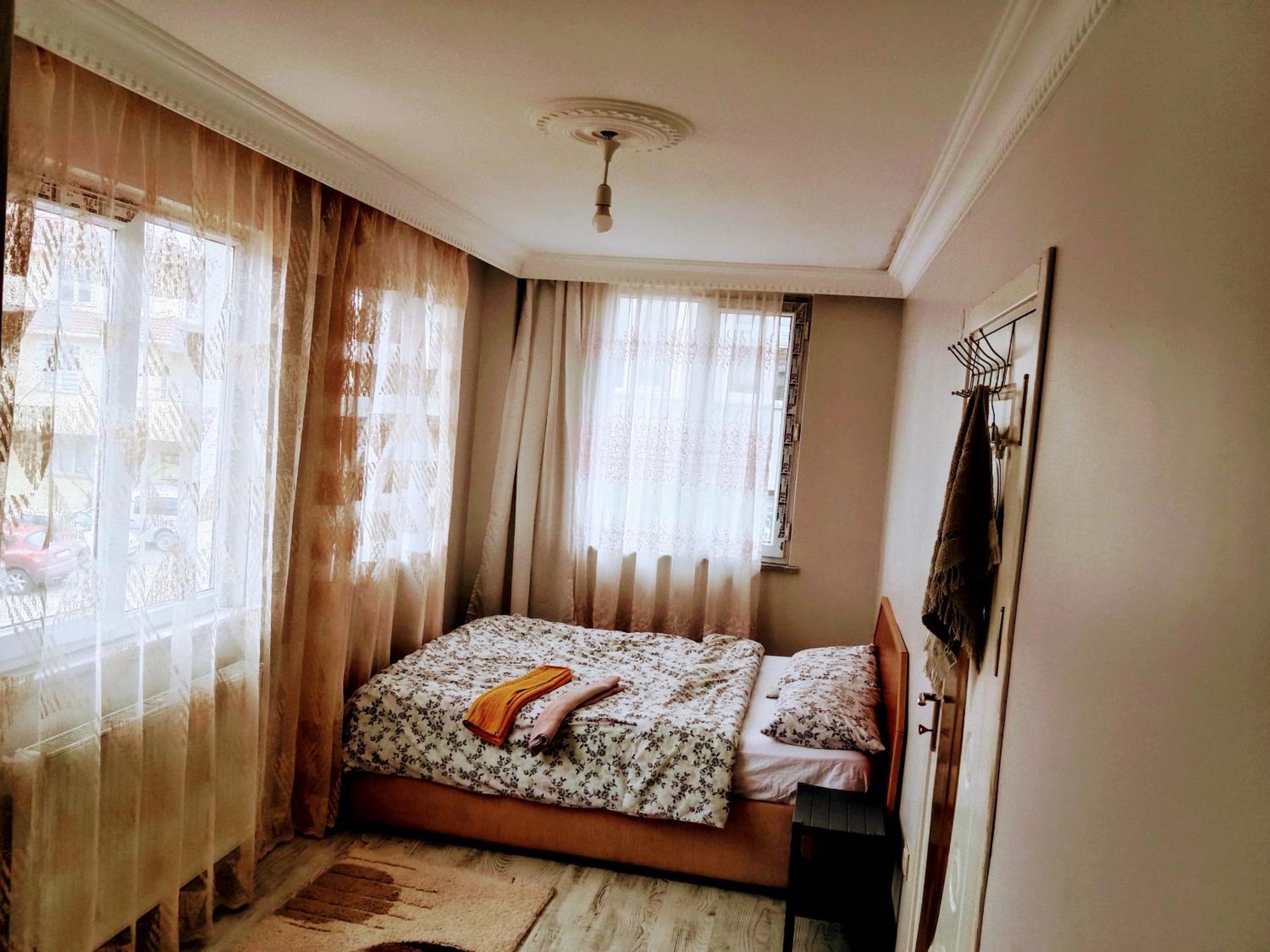 Ahmet Teacher Hotel, 5 Minutes From The Airport Arnavutkoy Kültér fotó