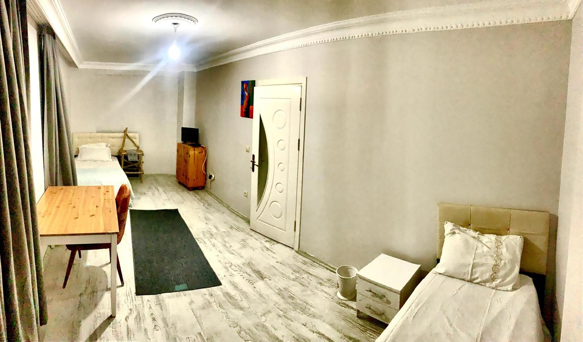 Ahmet Teacher Hotel, 5 Minutes From The Airport Arnavutkoy Kültér fotó