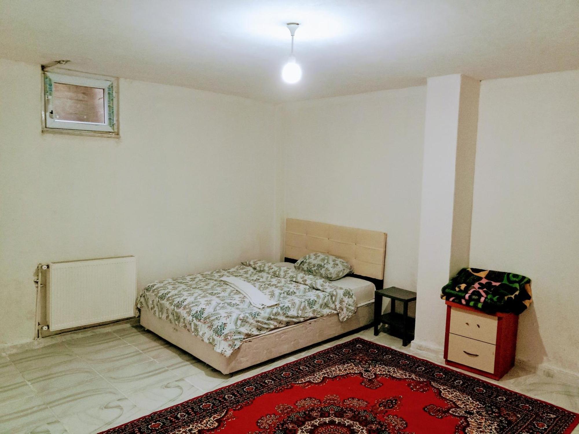 Ahmet Teacher Hotel, 5 Minutes From The Airport Arnavutkoy Szoba fotó